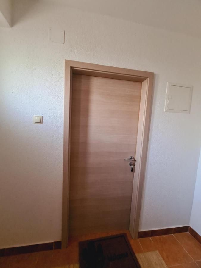 Apartmani Luka Crikvenica Bagian luar foto